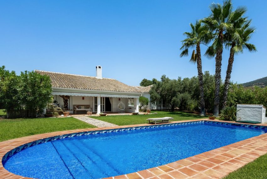 R5149885-Villa-For-Sale-Mijas-Finca-3-Beds-213-Built-1