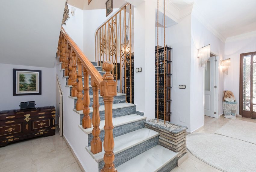 R5149999-Villa-For-Sale-Marbella-Detached-4-Beds-500-Built-10