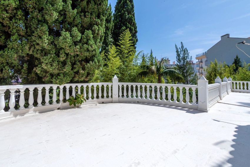 R5149999-Villa-For-Sale-Marbella-Detached-4-Beds-500-Built-11