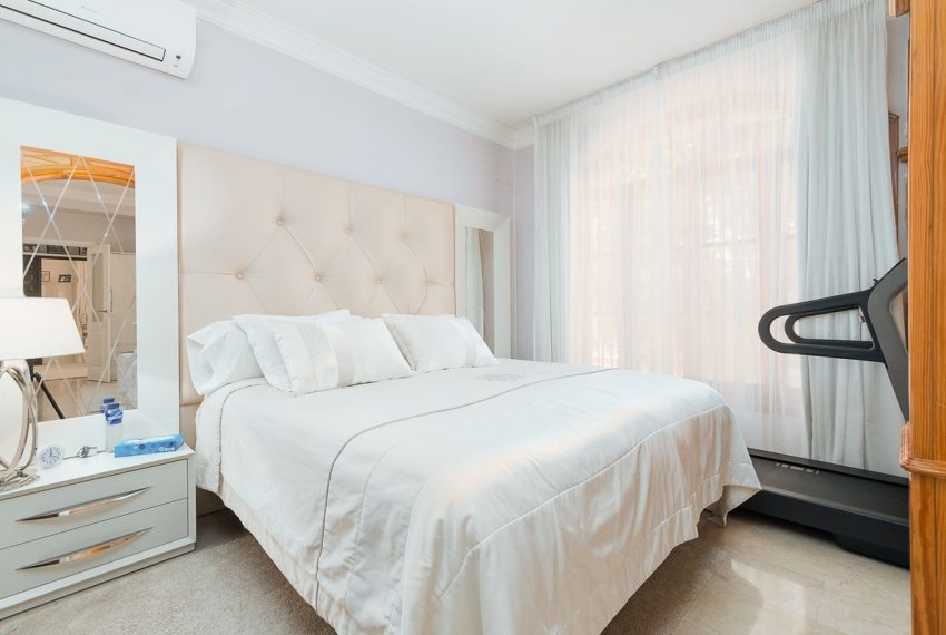 R5149999-Villa-For-Sale-Marbella-Detached-4-Beds-500-Built-12