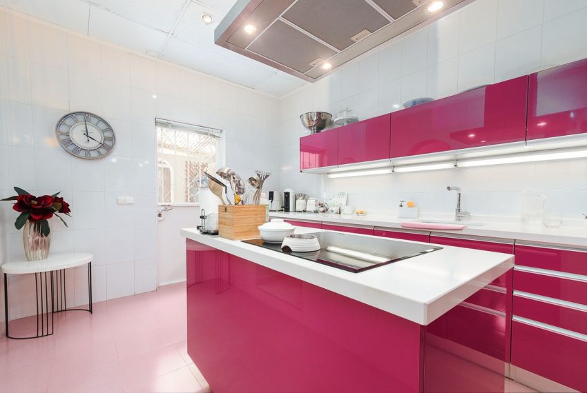 R5149999-Villa-For-Sale-Marbella-Detached-4-Beds-500-Built-9