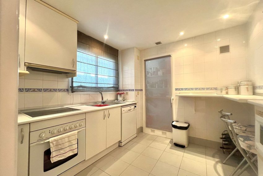 R5150107-Apartment-For-Sale-Puerto-Banus-Middle-Floor-3-Beds-120-Built-17