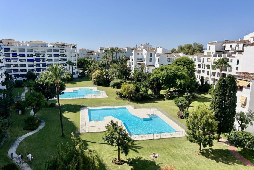 R5150107-Apartment-For-Sale-Puerto-Banus-Middle-Floor-3-Beds-120-Built