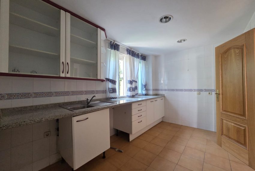 R5150281-Villa-For-Sale-The-Golden-Mile-Semi-Detached-4-Beds-285-Built-7