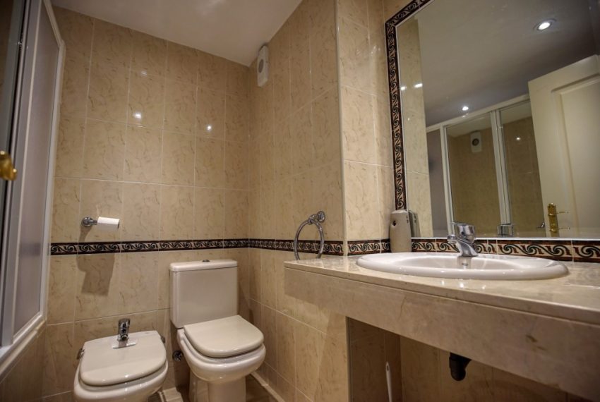 R5150431-Apartment-For-Sale-Nueva-Andalucia-Middle-Floor-2-Beds-95-Built-10