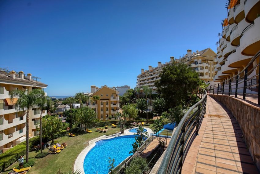 R5150431-Apartment-For-Sale-Nueva-Andalucia-Middle-Floor-2-Beds-95-Built-11