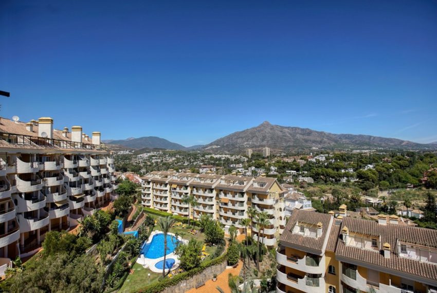 R5150431-Apartment-For-Sale-Nueva-Andalucia-Middle-Floor-2-Beds-95-Built-2