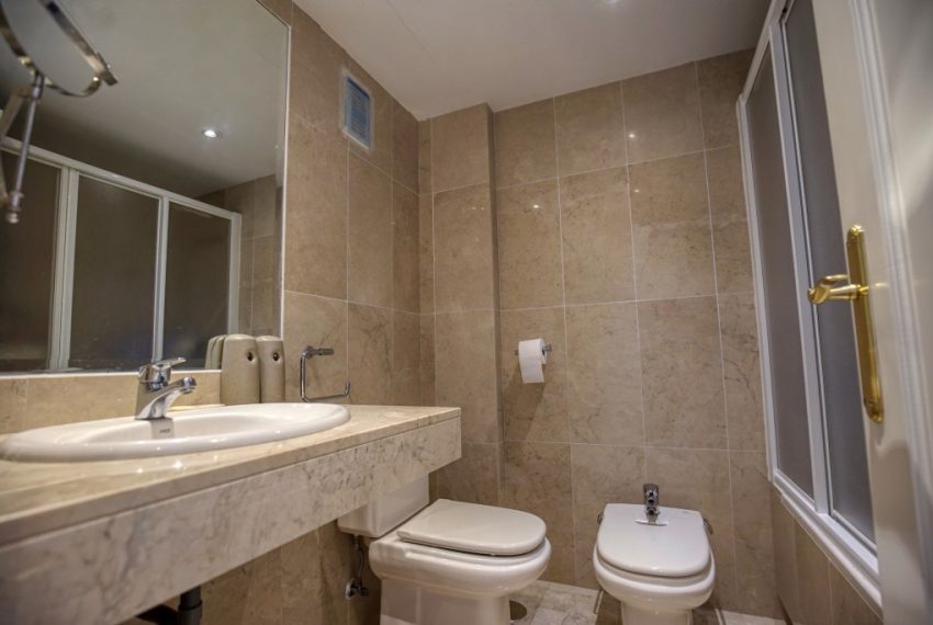 R5150431-Apartment-For-Sale-Nueva-Andalucia-Middle-Floor-2-Beds-95-Built-5