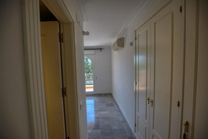 R5150431-Apartment-For-Sale-Nueva-Andalucia-Middle-Floor-2-Beds-95-Built-8