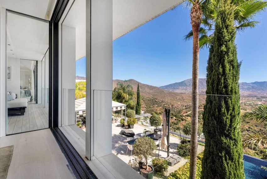 R5150443-Villa-For-Sale-La-Mairena-Detached-5-Beds-503-Built-13