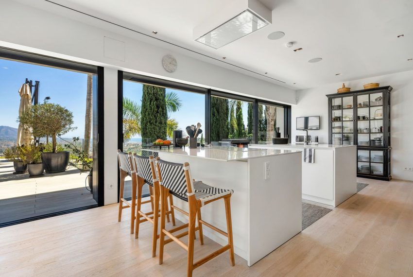 R5150443-Villa-For-Sale-La-Mairena-Detached-5-Beds-503-Built-6