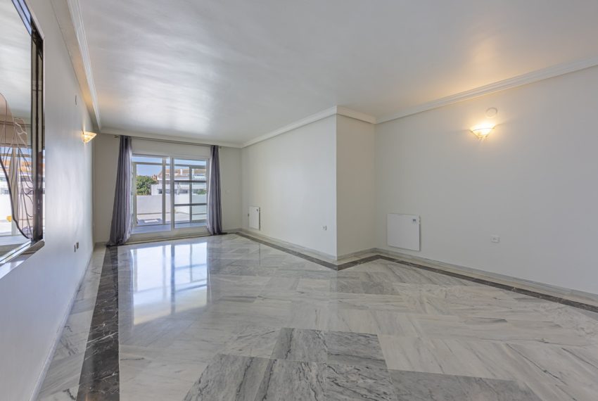 R5150794-Apartment-For-Sale-Nueva-Andalucia-Middle-Floor-2-Beds-159-Built-14