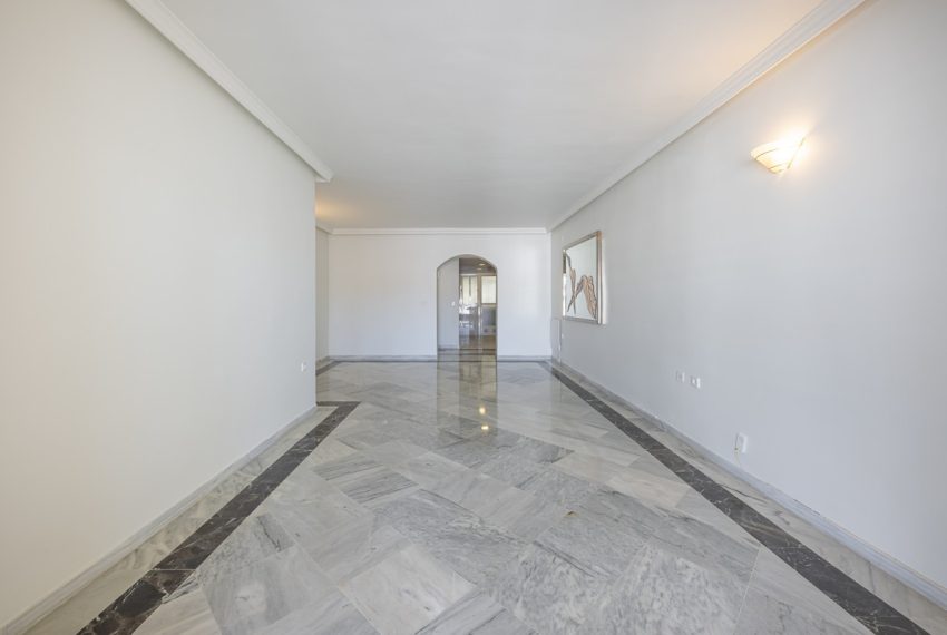 R5150794-Apartment-For-Sale-Nueva-Andalucia-Middle-Floor-2-Beds-159-Built-16