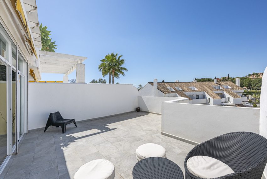 R5150794-Apartment-For-Sale-Nueva-Andalucia-Middle-Floor-2-Beds-159-Built-2