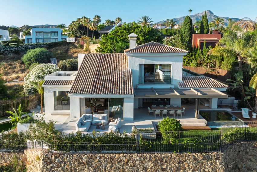R5150824-Villa-For-Sale-Nueva-Andalucia-Detached-5-Beds-485-Built-1