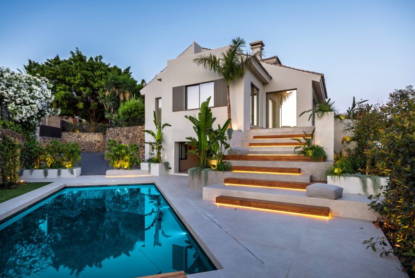 R5150824-Villa-For-Sale-Nueva-Andalucia-Detached-5-Beds-485-Built-3