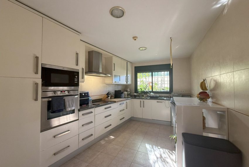 R5150860-Townhouse-For-Sale-Atalaya-Terraced-4-Beds-212-Built-4