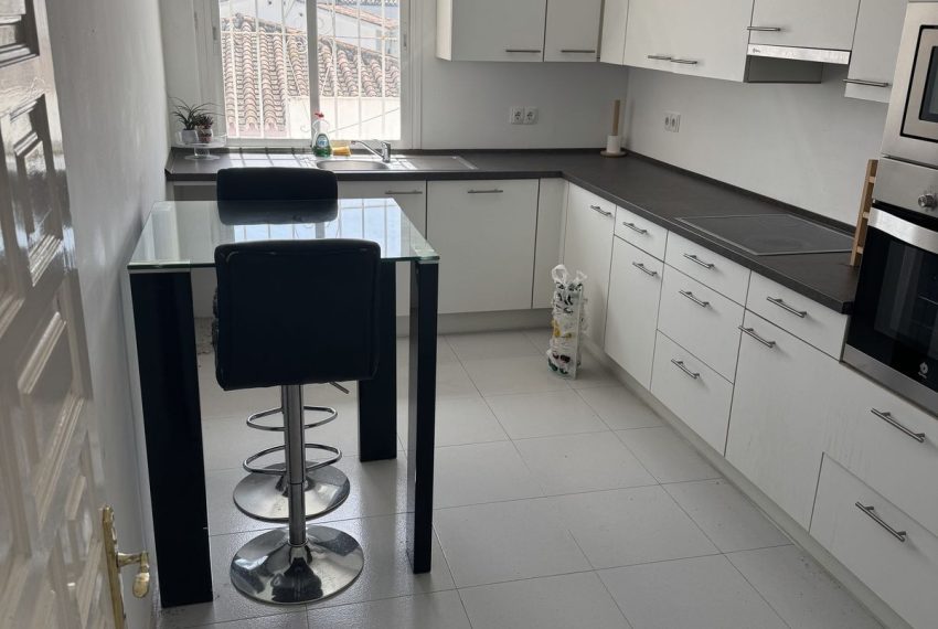 R5150923-Villa-For-Sale-Nueva-Andalucia-Detached-6-Beds-292-Built-10