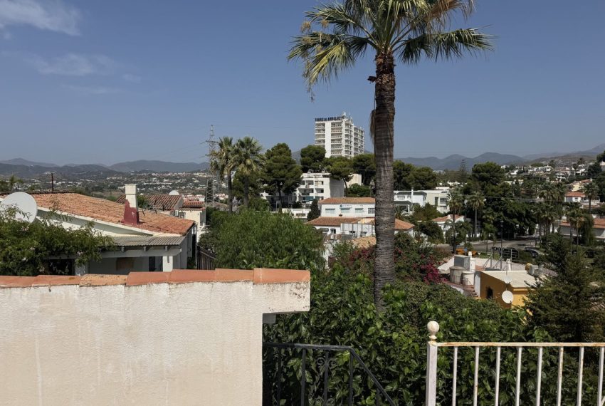 R5150923-Villa-For-Sale-Nueva-Andalucia-Detached-6-Beds-292-Built-2
