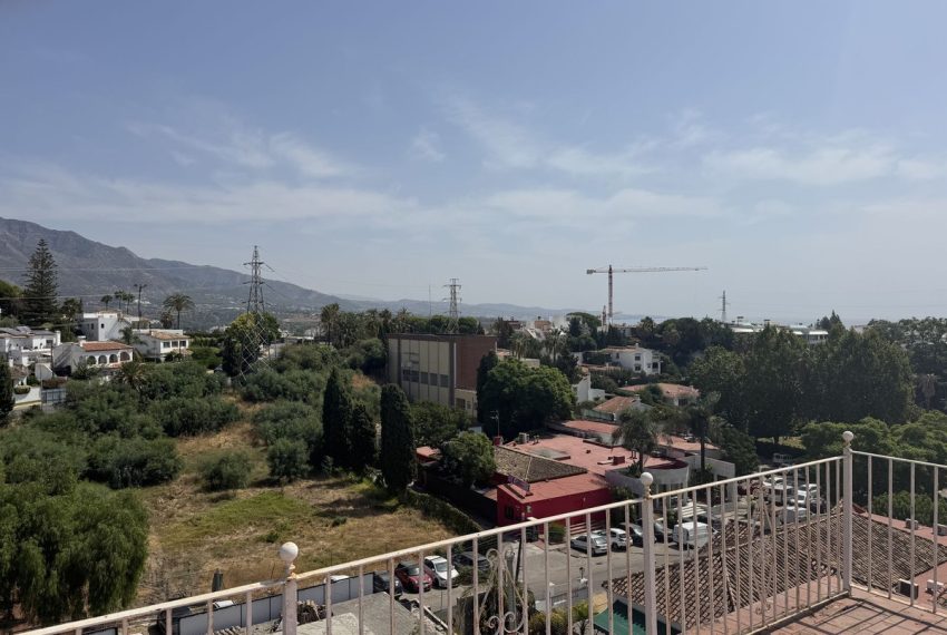 R5150923-Villa-For-Sale-Nueva-Andalucia-Detached-6-Beds-292-Built-3