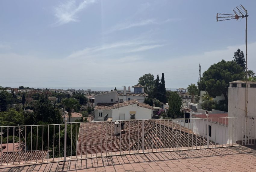R5150923-Villa-For-Sale-Nueva-Andalucia-Detached-6-Beds-292-Built-4
