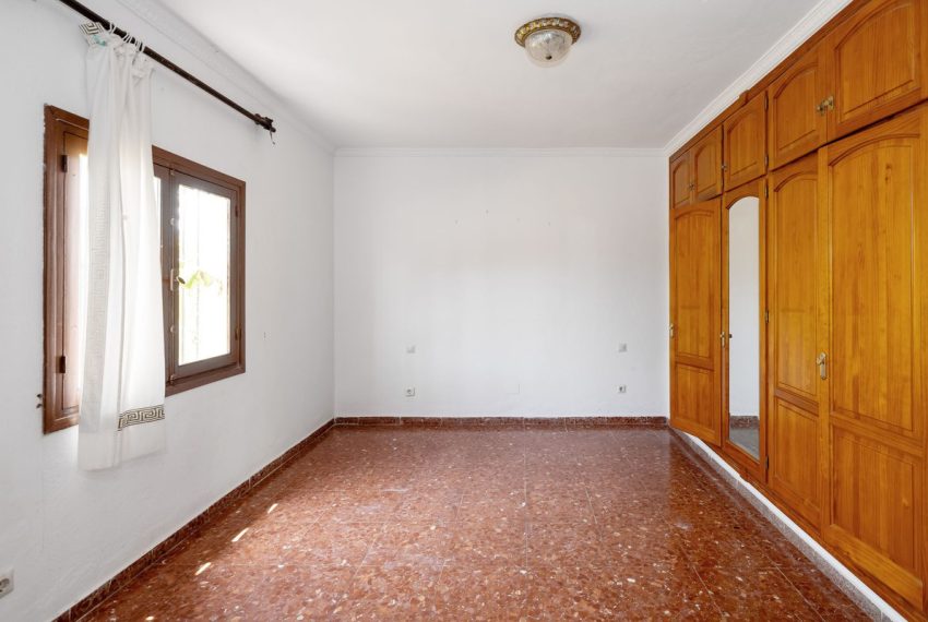 R5151901-Villa-For-Sale-Estepona-Finca-3-Beds-212-Built-12