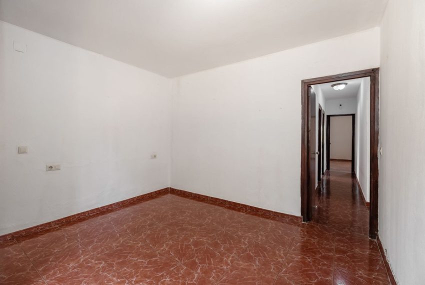R5151901-Villa-For-Sale-Estepona-Finca-3-Beds-212-Built-13