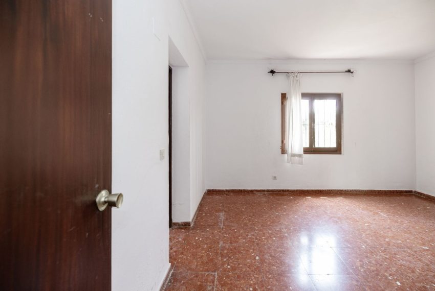 R5151901-Villa-For-Sale-Estepona-Finca-3-Beds-212-Built-16