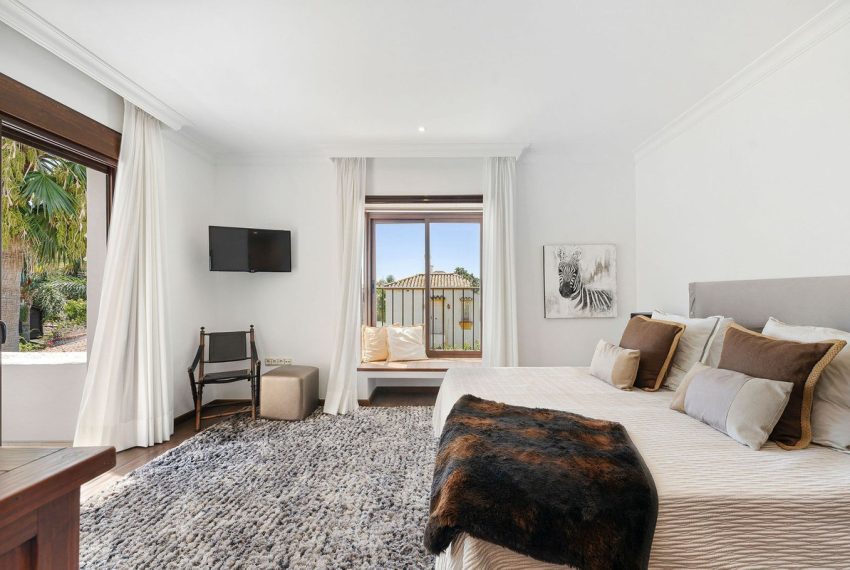 R5152036-Villa-For-Sale-San-Pedro-de-Alcantara-Detached-4-Beds-382-Built-18