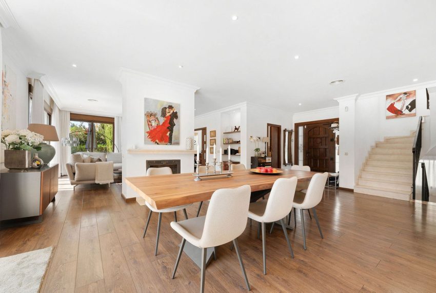 R5152036-Villa-For-Sale-San-Pedro-de-Alcantara-Detached-4-Beds-382-Built-8