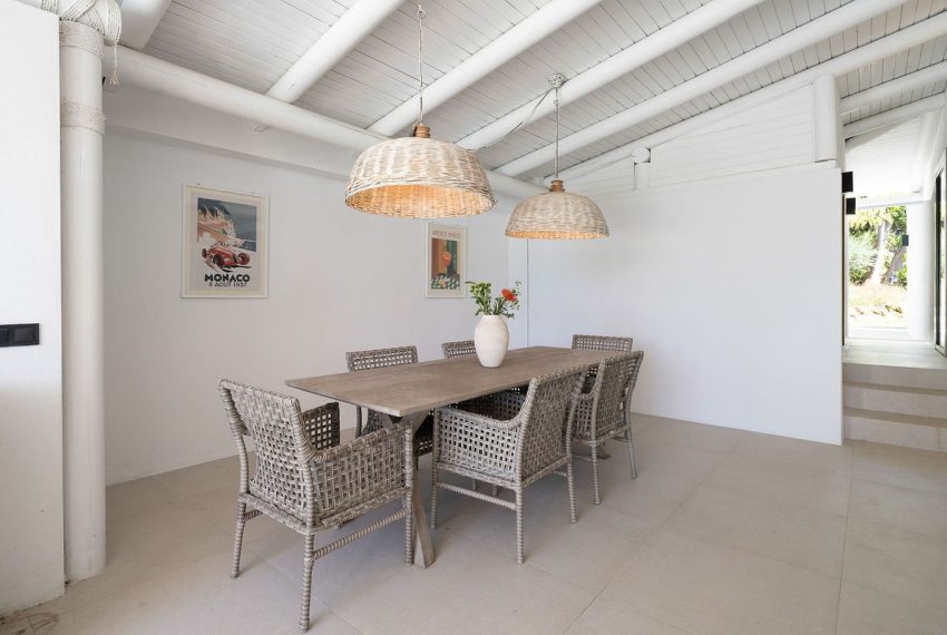 R5152798-Villa-For-Sale-Nueva-Andalucia-Detached-4-Beds-294-Built-13