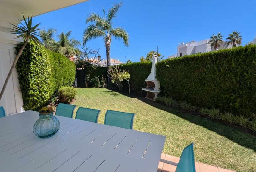 R5152978-Villa-For-Sale-San-Pedro-de-Alcantara-Semi-Detached-4-Beds-420-Built-2