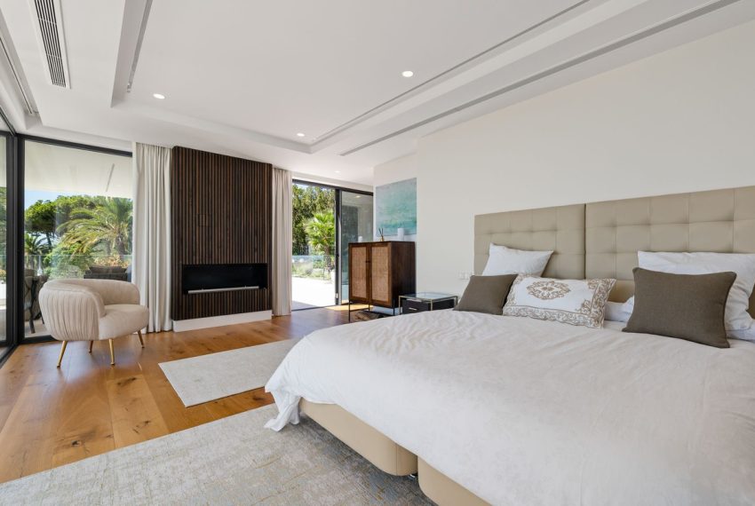 R5153068-Villa-For-Sale-Rio-Real-Detached-4-Beds-429-Built-18