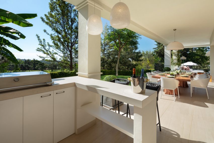 R5153119-Villa-For-Sale-Aloha-Detached-6-Beds-702-Built-10