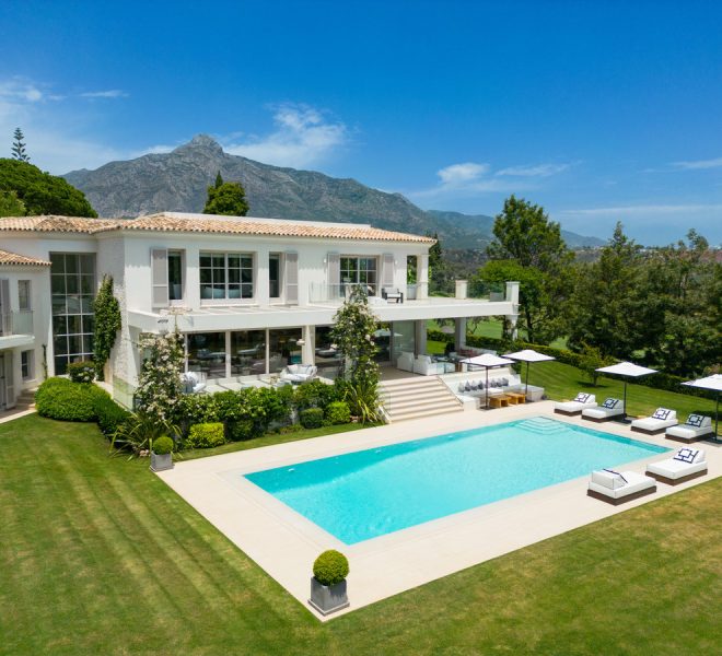R5153119-Image 1-Detached - 6 Beds - 702 Built