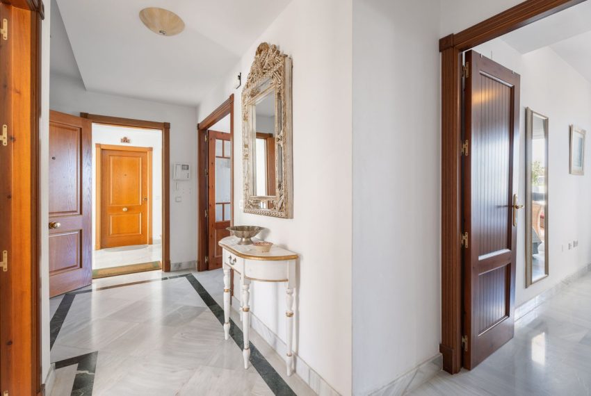 R5153473-Apartment-For-Sale-Marbella-Penthouse-Duplex-3-Beds-132-Built-11