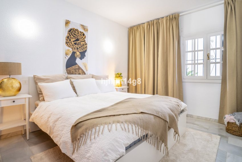 R5153557-Apartment-For-Sale-Nueva-Andalucia-Ground-Floor-2-Beds-128-Built-13