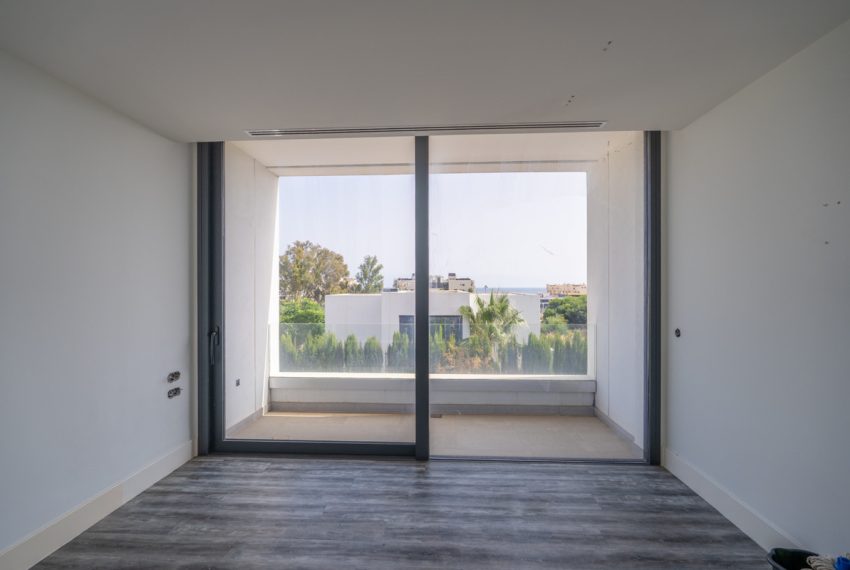 R5153578-Villa-For-Sale-New-Golden-Mile-Detached-3-Beds-165-Built-17