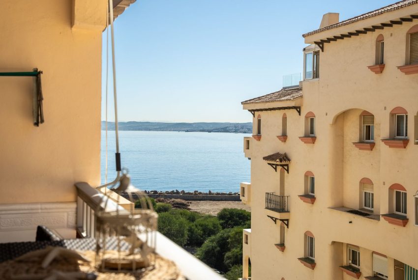 R5153647-Apartment-For-Sale-Estepona-Penthouse-2-Beds-90-Built