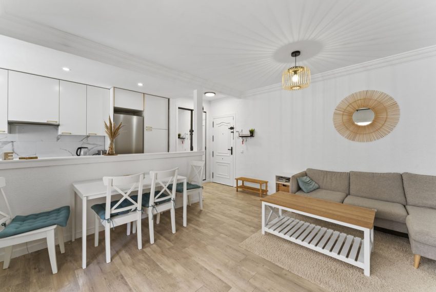 R5153647-Apartment-For-Sale-Estepona-Penthouse-2-Beds-90-Built-9