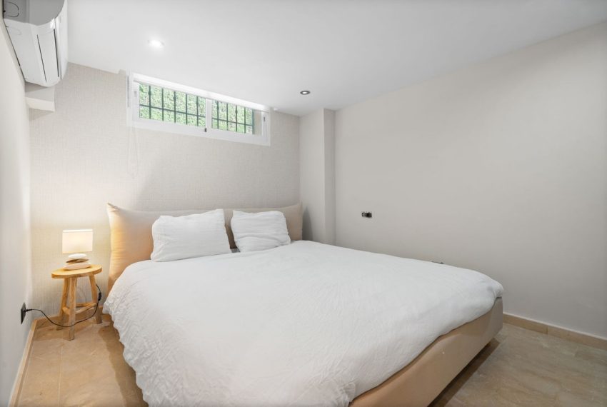 R5153674-Villa-For-Sale-Nueva-Andalucia-Detached-5-Beds-222-Built-19
