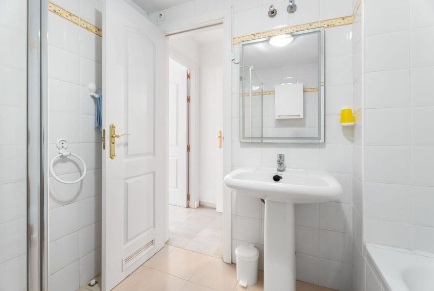 R5154808-Apartment-For-Sale-Marbella-Ground-Floor-3-Beds-101-Built-15