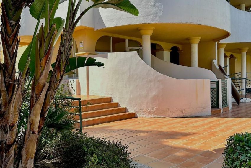 R5154937-Apartment-For-Sale-Nueva-Andalucia-Duplex-3-Beds-130-Built-2