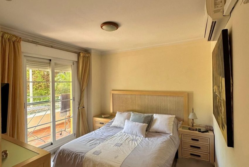 R5154937-Apartment-For-Sale-Nueva-Andalucia-Duplex-3-Beds-130-Built-5