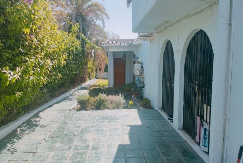 R5154985-Villa-For-Sale-Marbella-Finca-4-Beds-422-Built-5