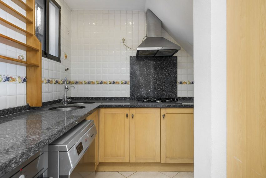 R5154991-Villa-For-Sale-Coin-Detached-4-Beds-214-Built-3
