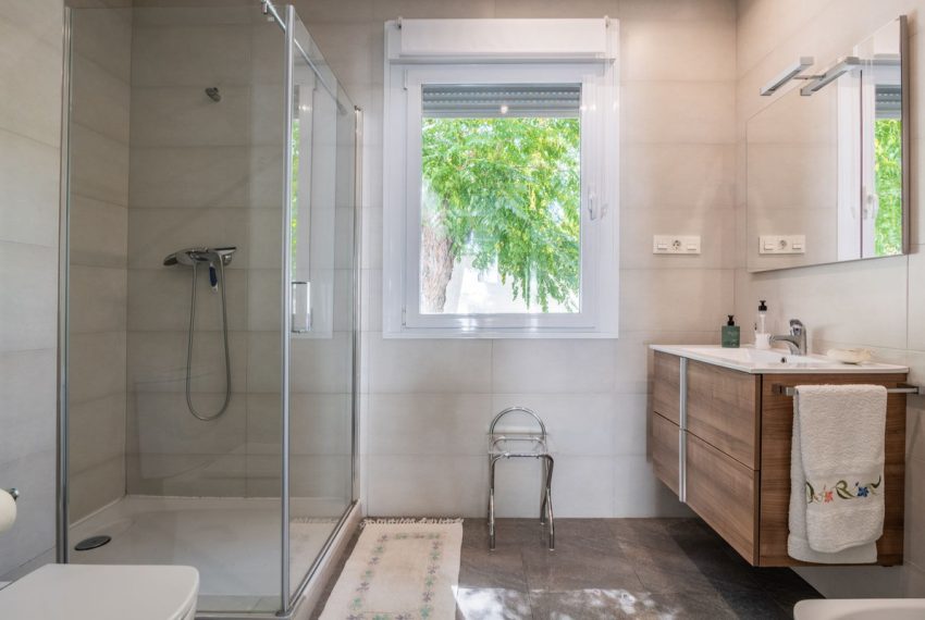 R5155102-Villa-For-Sale-Marbella-Detached-4-Beds-166-Built-3