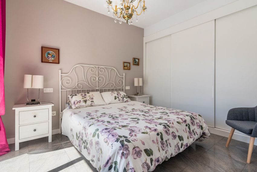 R5155102-Villa-For-Sale-Marbella-Detached-4-Beds-166-Built-8