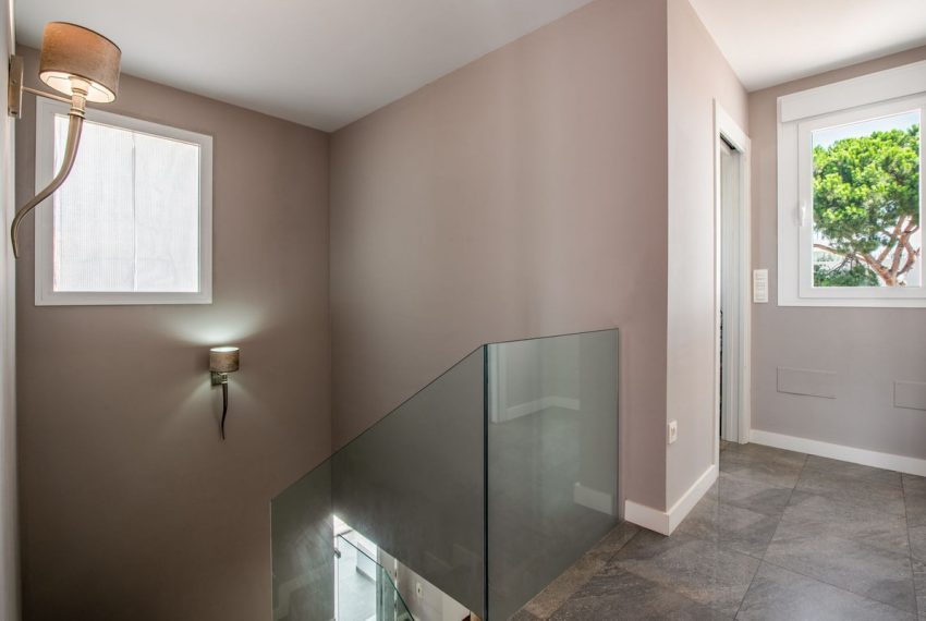 R5155102-Villa-For-Sale-Marbella-Detached-4-Beds-166-Built-9