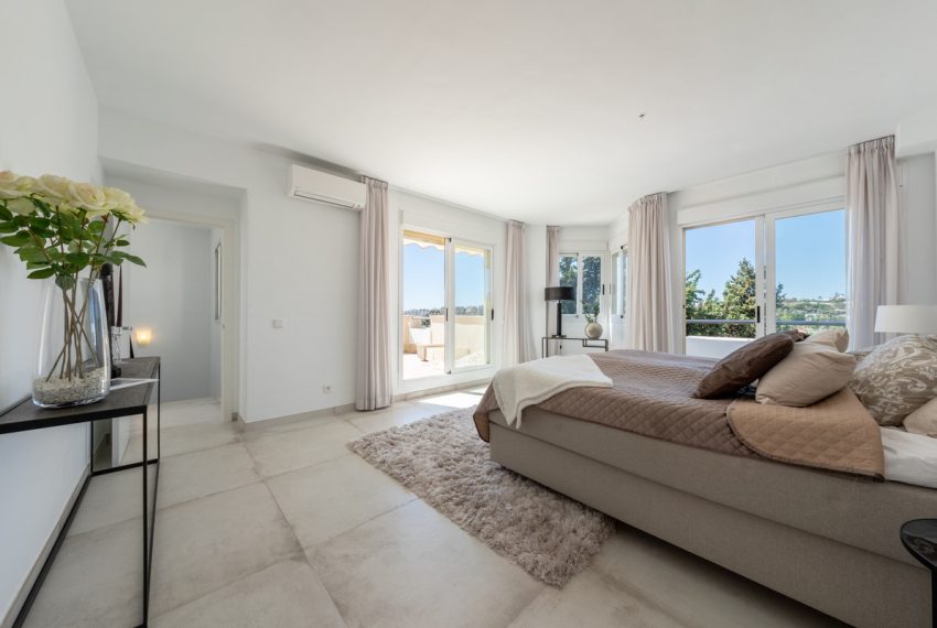 R5155405-Apartment-For-Sale-Nueva-Andalucia-Penthouse-Duplex-3-Beds-133-Built-12
